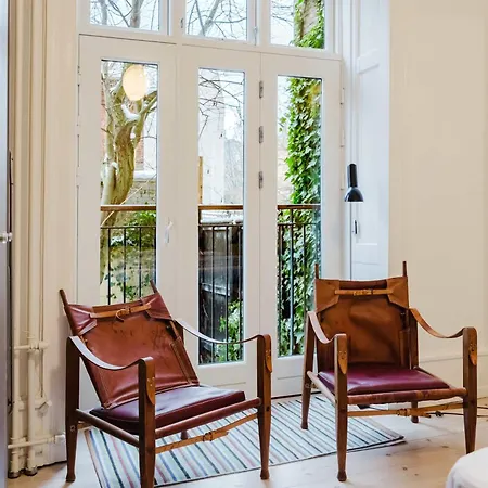 Lägenhet Bright & Charming 3-room *