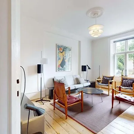 Bright & Charming 3-room