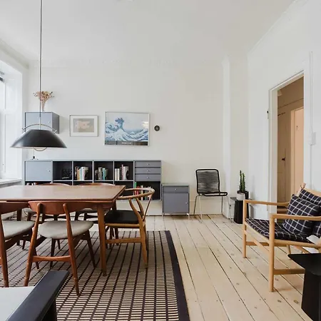 Bright & Charming 3-room Apartment Copenhagen