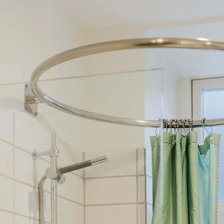 Bright & Charming 3-room شقة